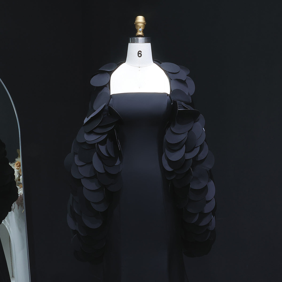 Luxury Black Strapless Ruffled Satin Mermaid Evening Dress SF588