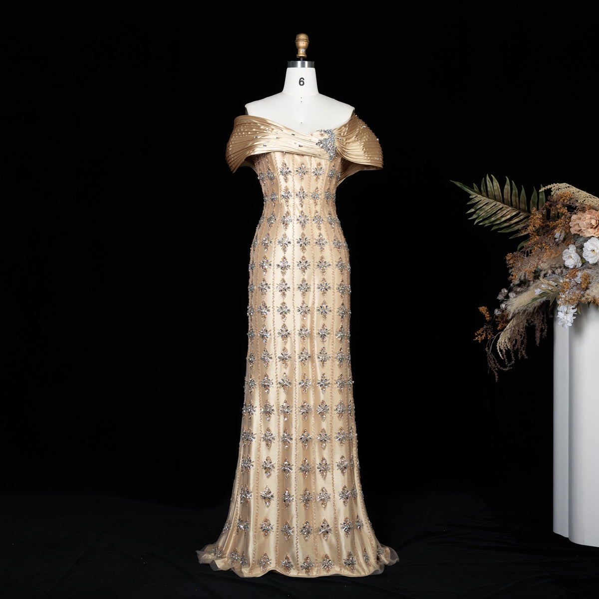 Dreamy Gold Floor-Length Mermaid Evening Dress with Geometric Beading SS217