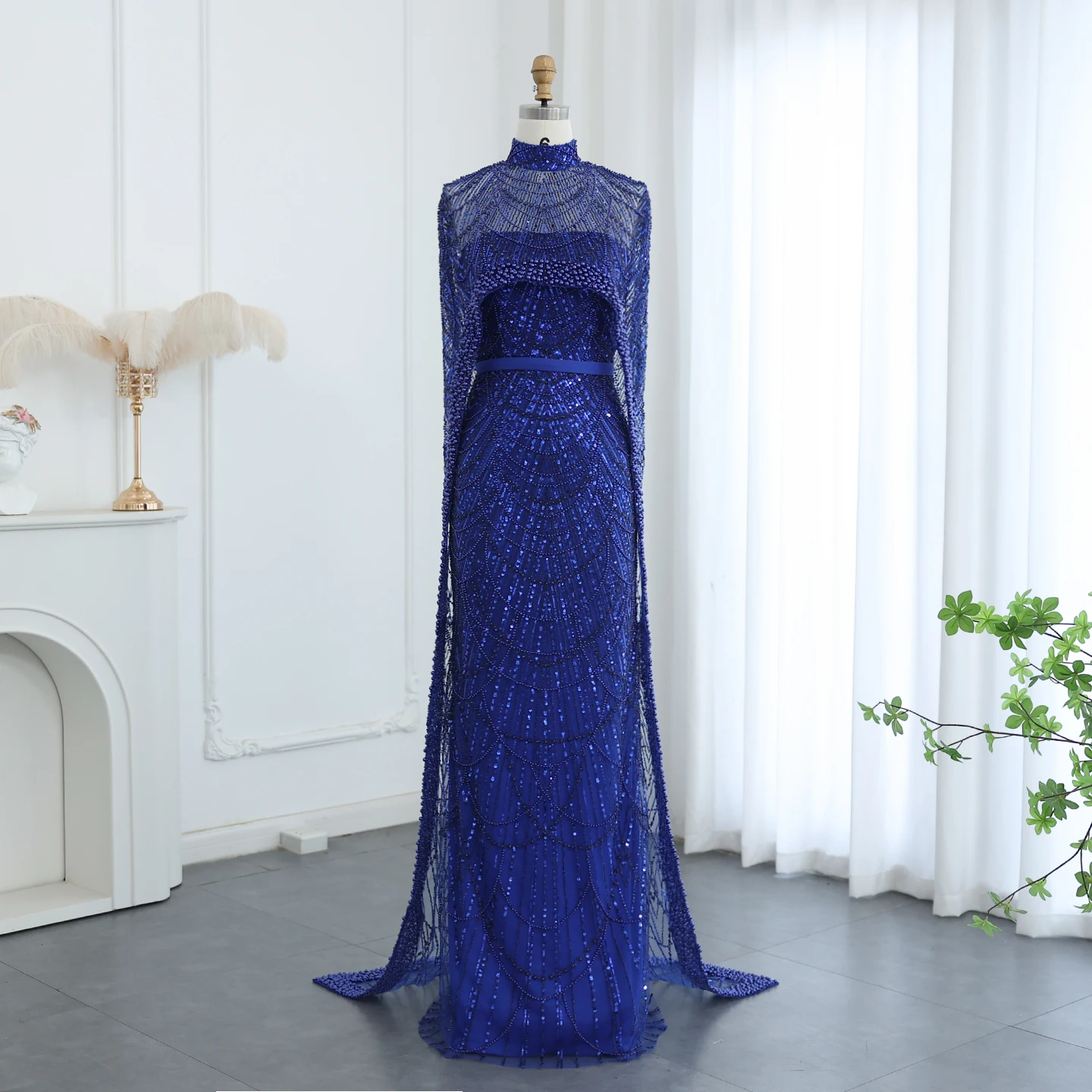 Enchanted - strapless with a removable cape