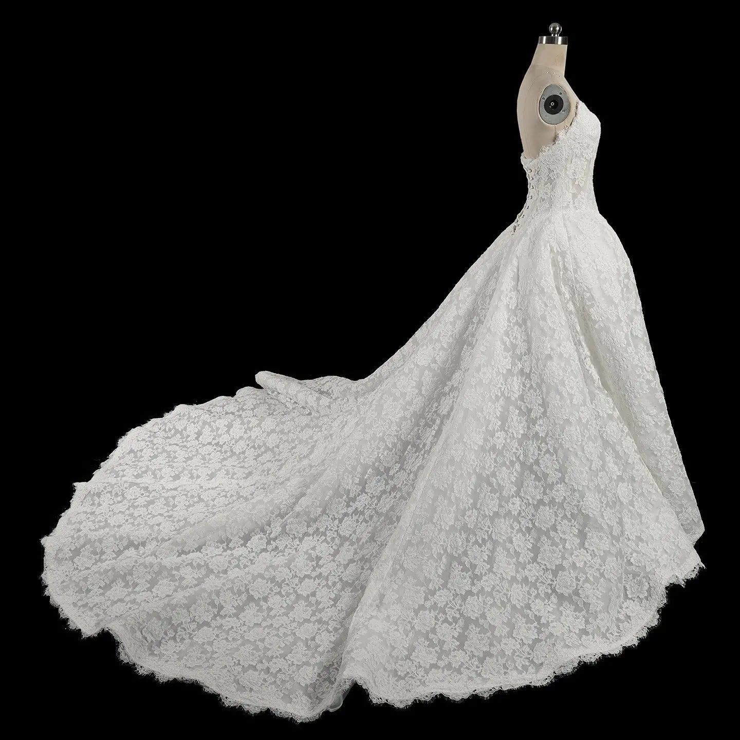 White Floral Lace Strapless Bridal Gown Sweetheart Neckline Front Button Ball Gown SW742 - White