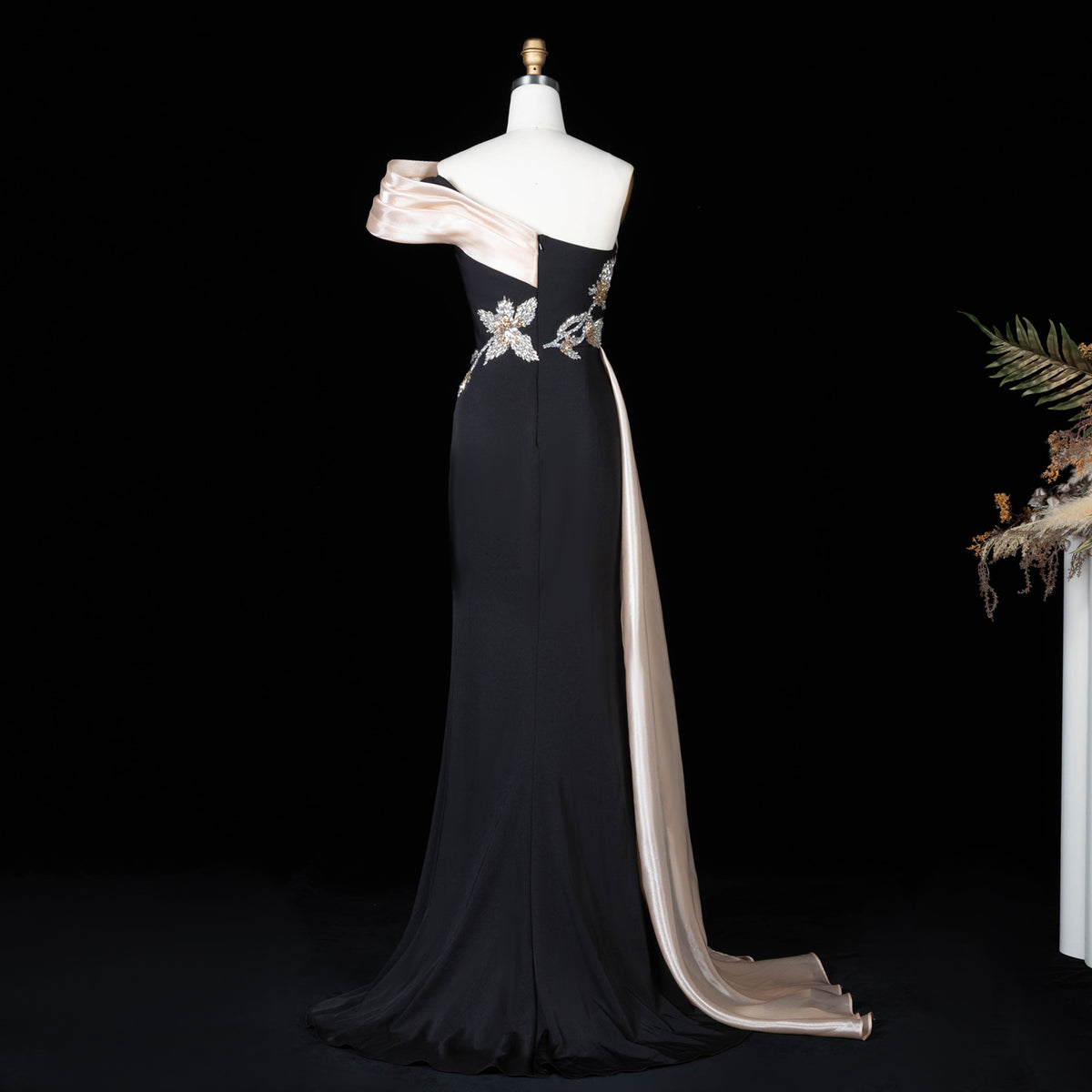 Elegant Satin 3D Floral Embroidery One-Shoulder  Evening Dress SF414
