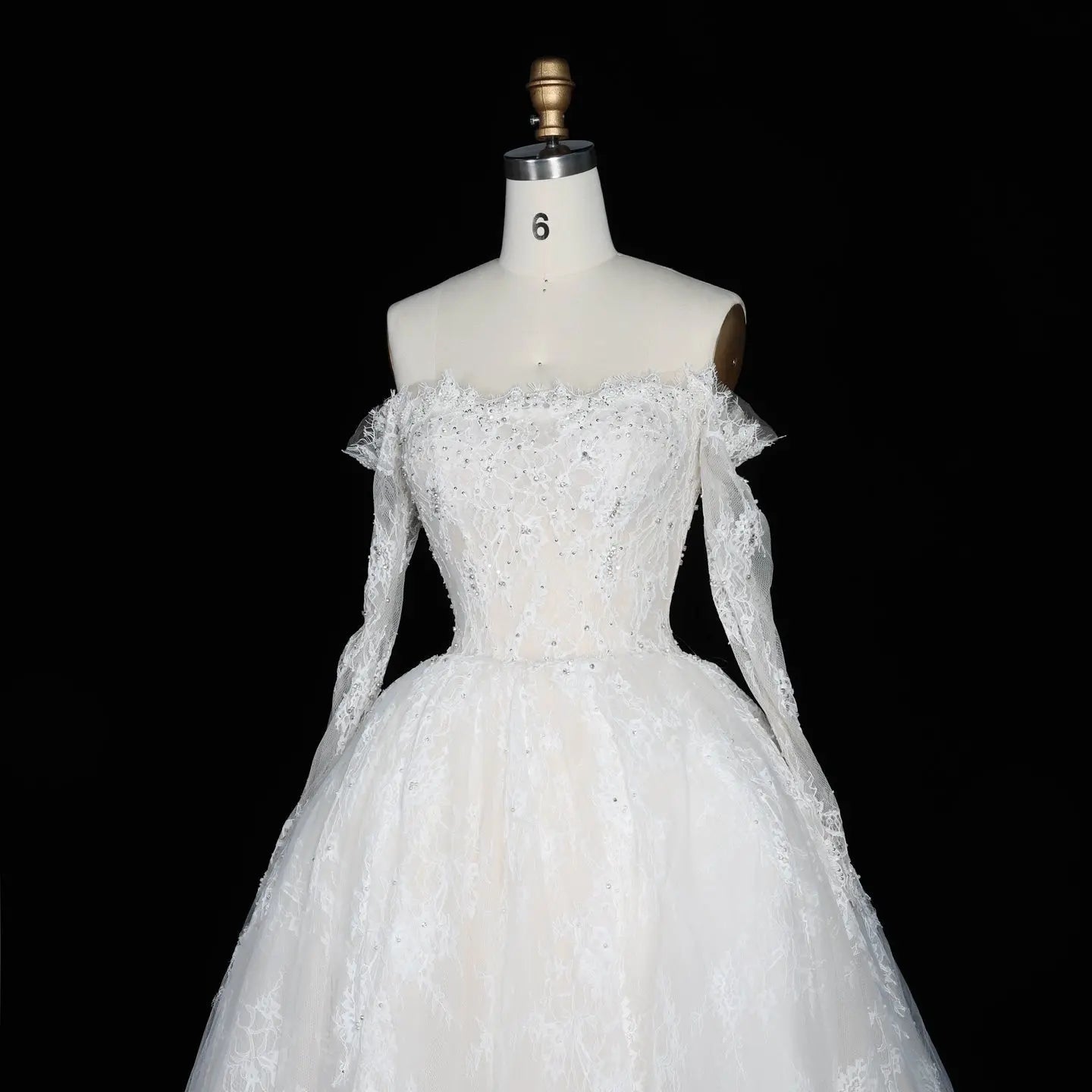 White Lace and Tulle Ball Gown Wedding Dress Off the Shoulder Beaded Bridal Dress SW679 - White