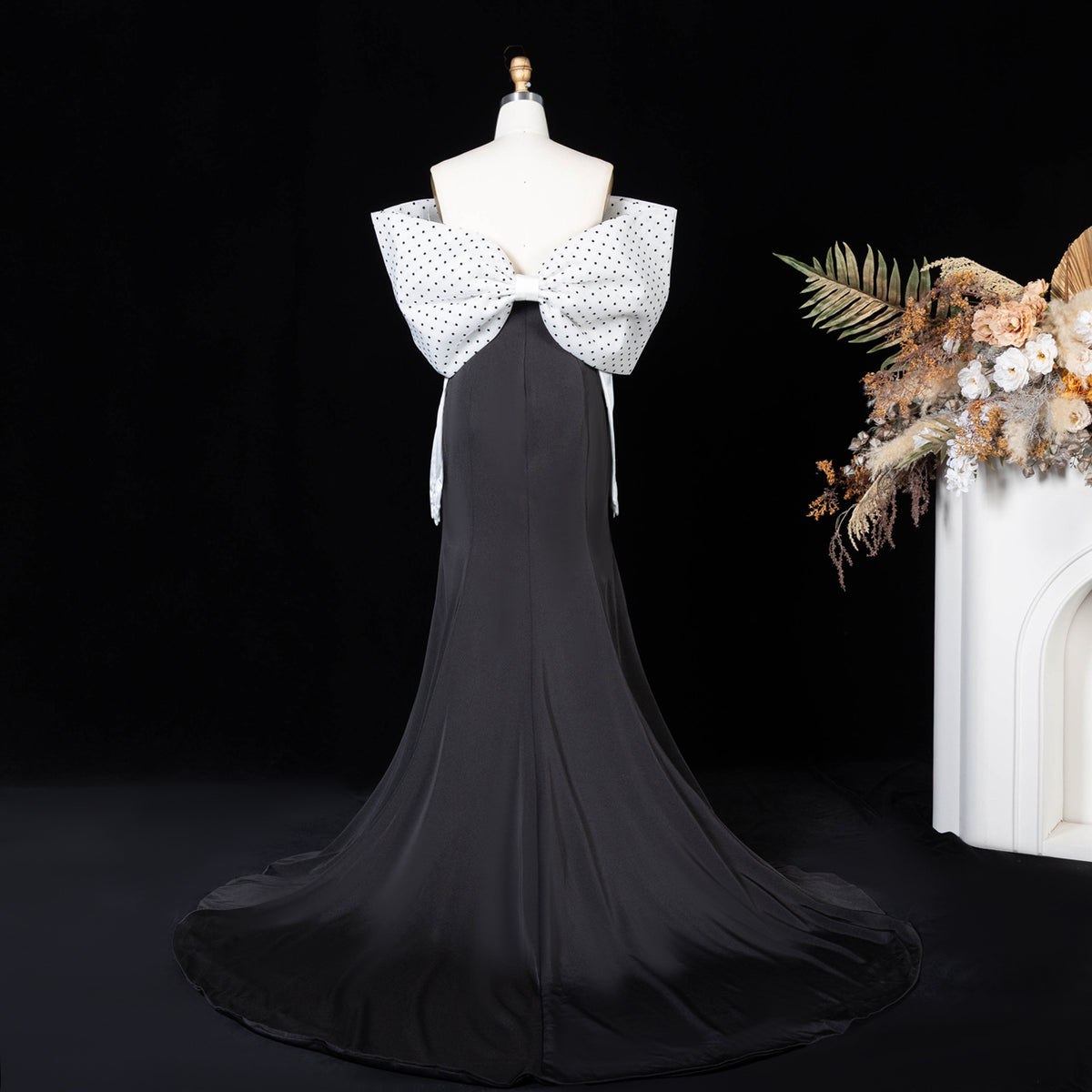 Elegant Off Shoulder Mermaid Evening Dress with Gloves SF138