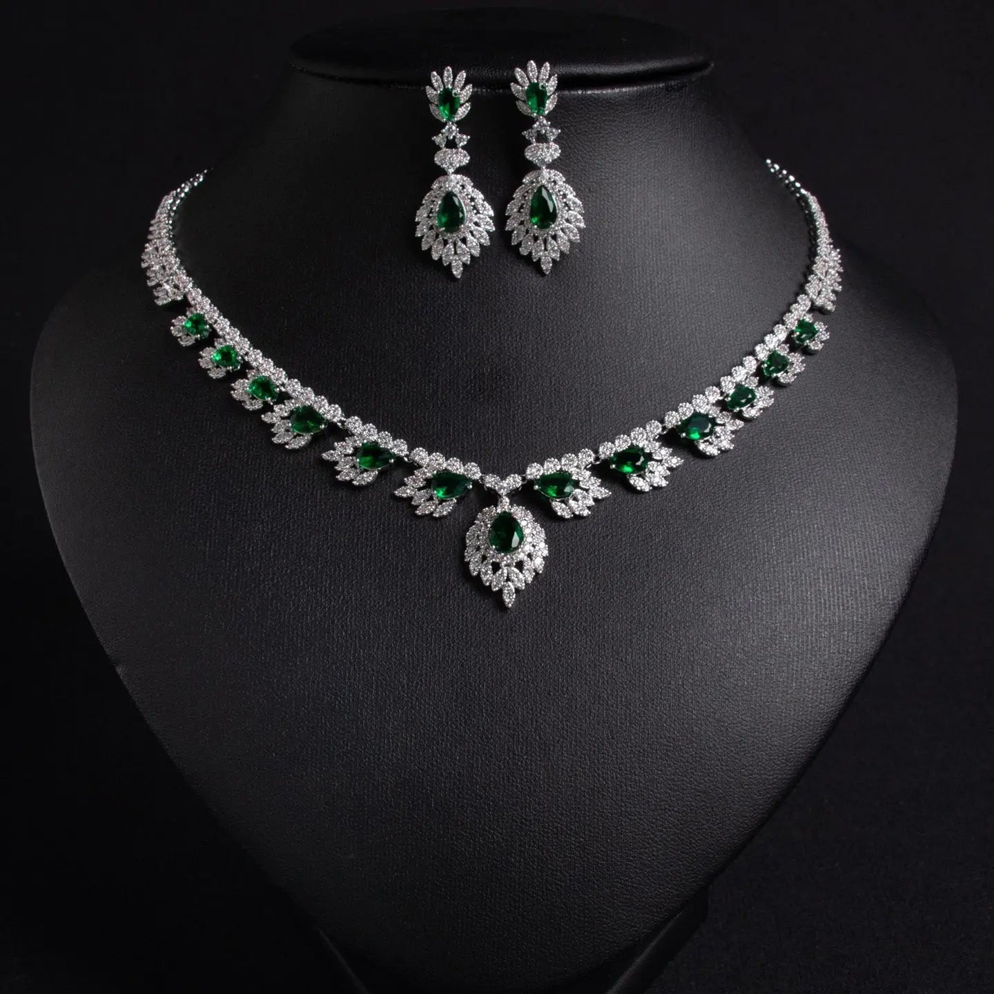 Luxury Floral Simple Zircon Jewelry Earring Set JW018