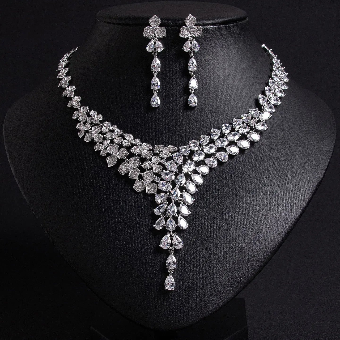 Shining Simple Necklace Earrings Jewelry Set JW020