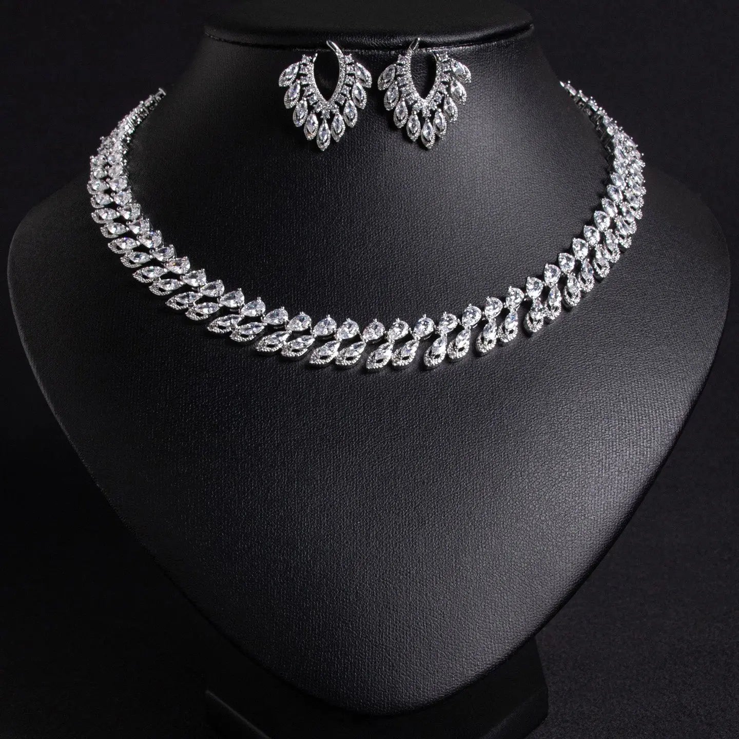 Fashionable Simple Necklace Set with Copper JW026