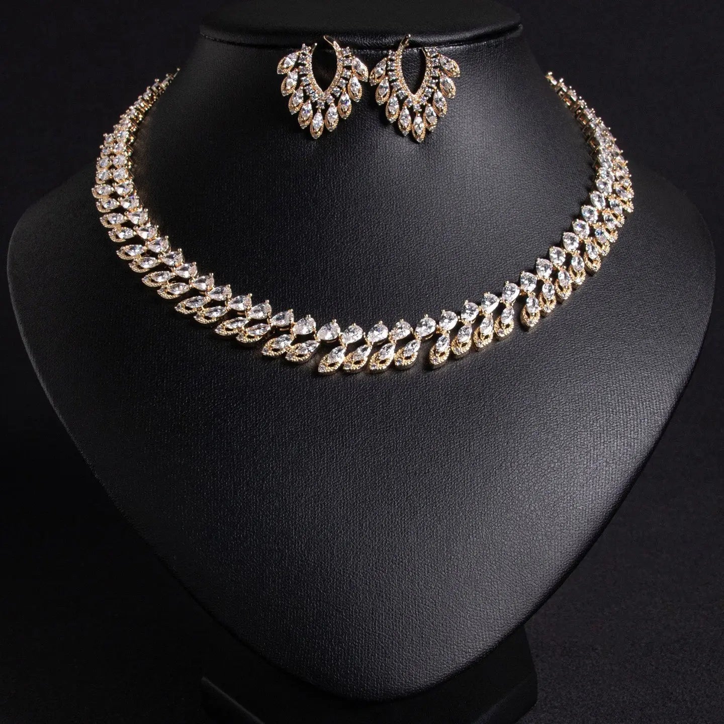 Fashionable Simple Necklace Set with Copper JW026