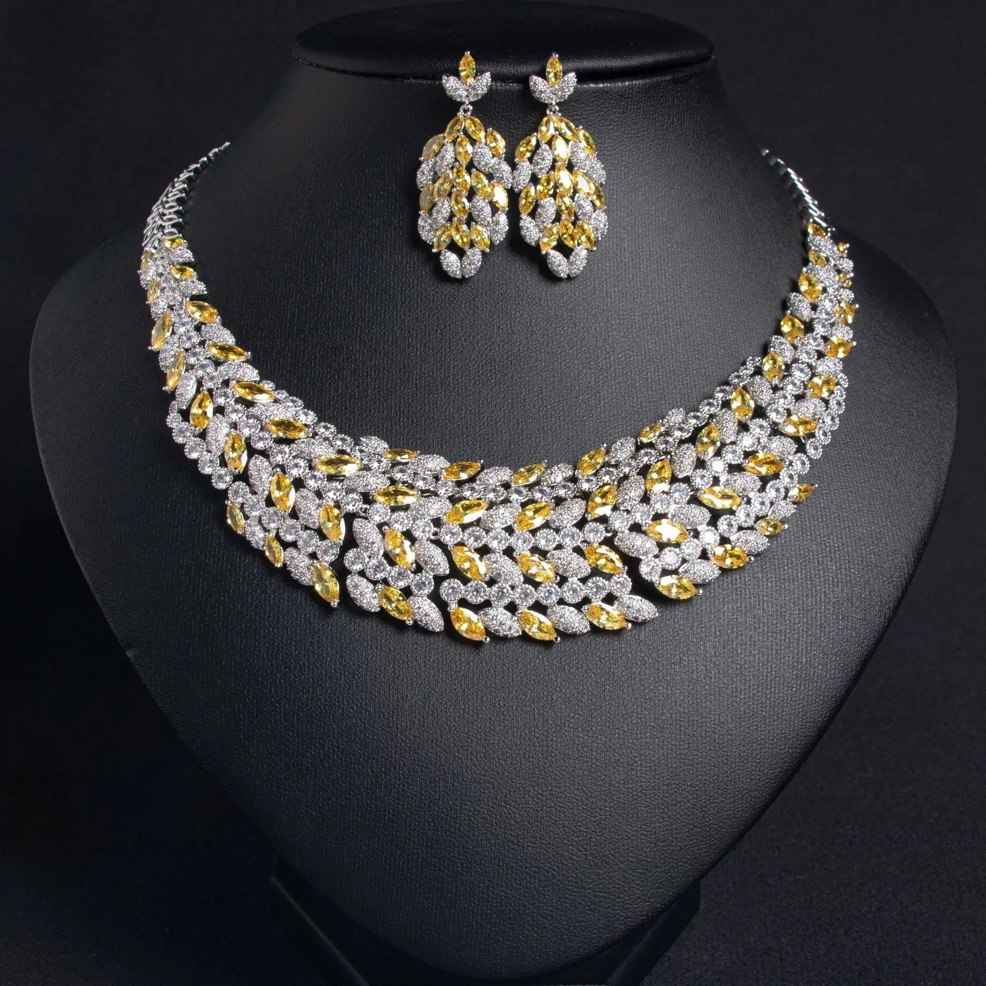 Luxury Intricately Crafted Zircon Leaf Jewelry Set JW035