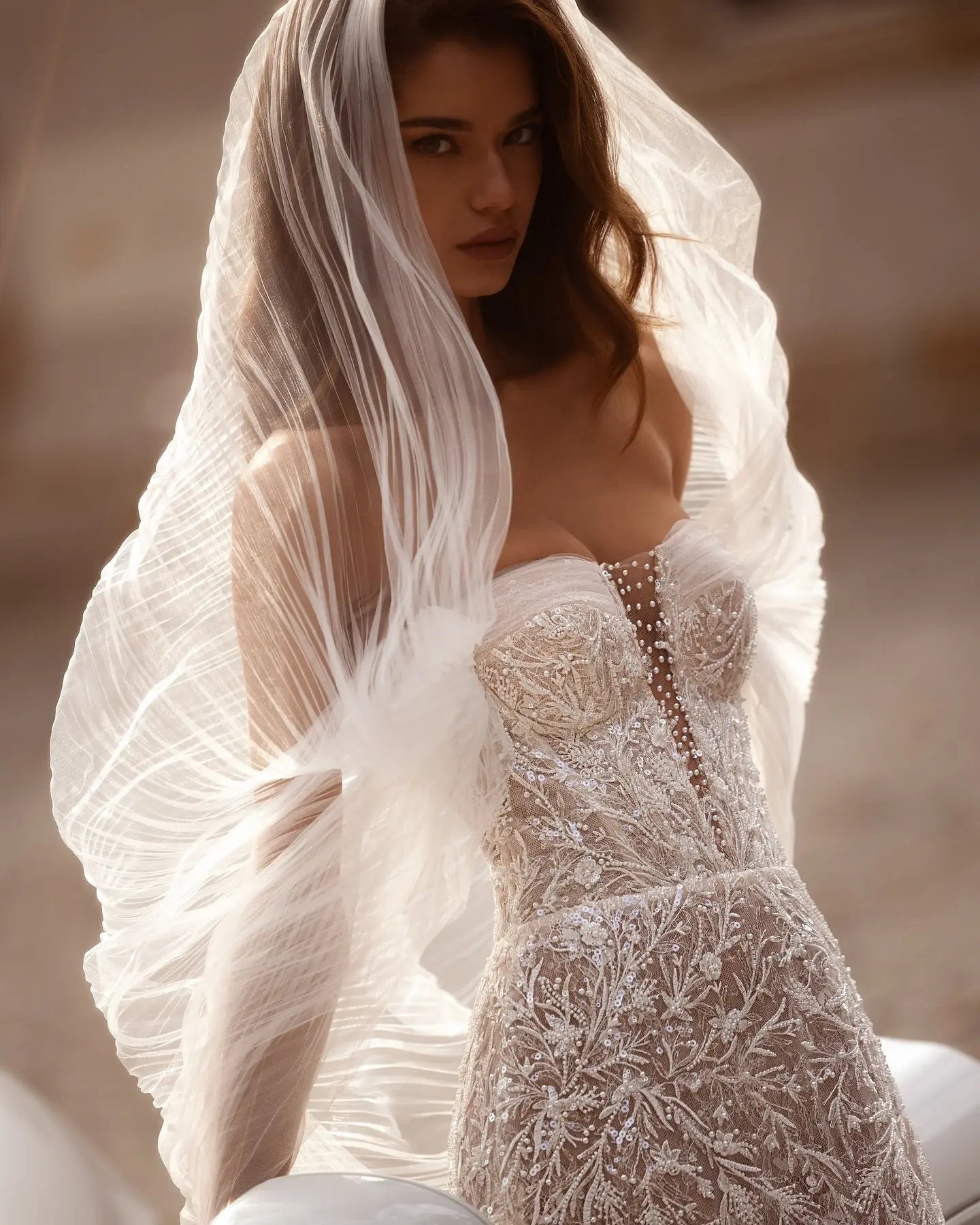 White Nude Lace Mermaid Wedding Dress Luxury Beaded Sequins Tulle Gloves SW161 - White Nude